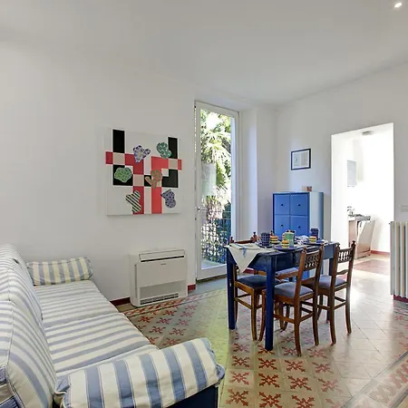 Apartamento Jejia- Pool And Garden Lesa