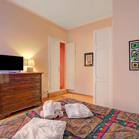 Jejia- Pool And Garden