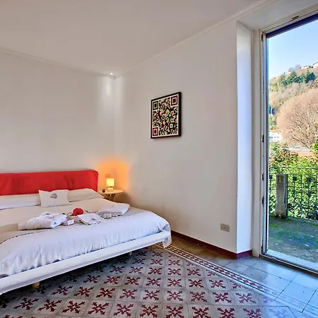 Jejia- Pool And Garden Lesa