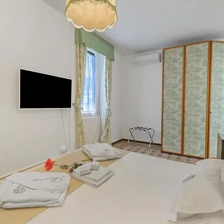 Appartement Jejia- Pool And Garden Lesa