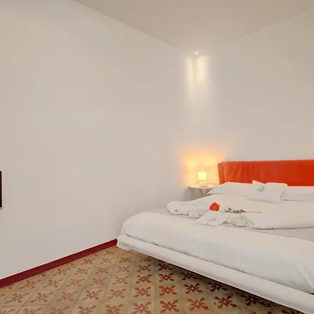 Jejia- Pool And Garden *