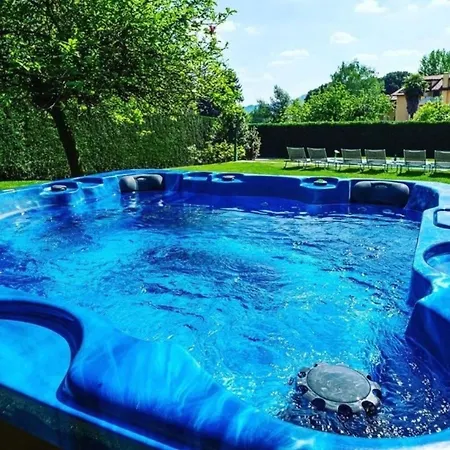 Jejia- Pool And Garden * Lesa